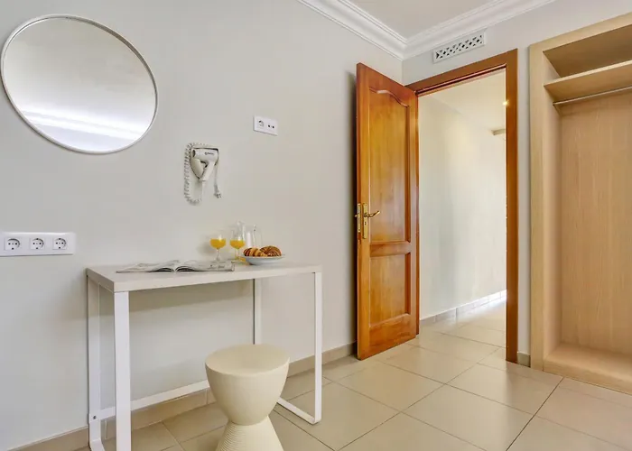 Playa Flamingo Bellavista * بلايا بلانكا